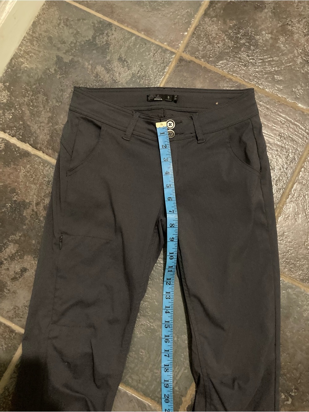 Prana Women’s Halle Low Rise
Bootcut Pant with Roll-Up Leg Size 0 - Picture 5 of 14